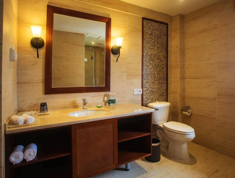 Yuhuayuan Seaview Sanya Exterior foto